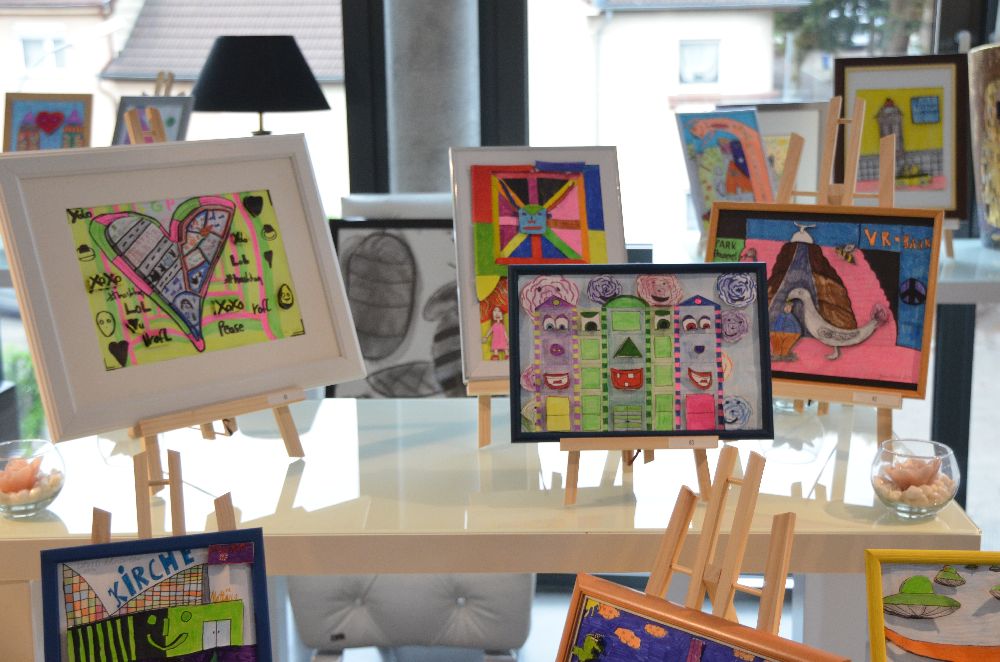 11.07.14 Ausstellung der 7. Klassen in der Unicorn Art Lounge